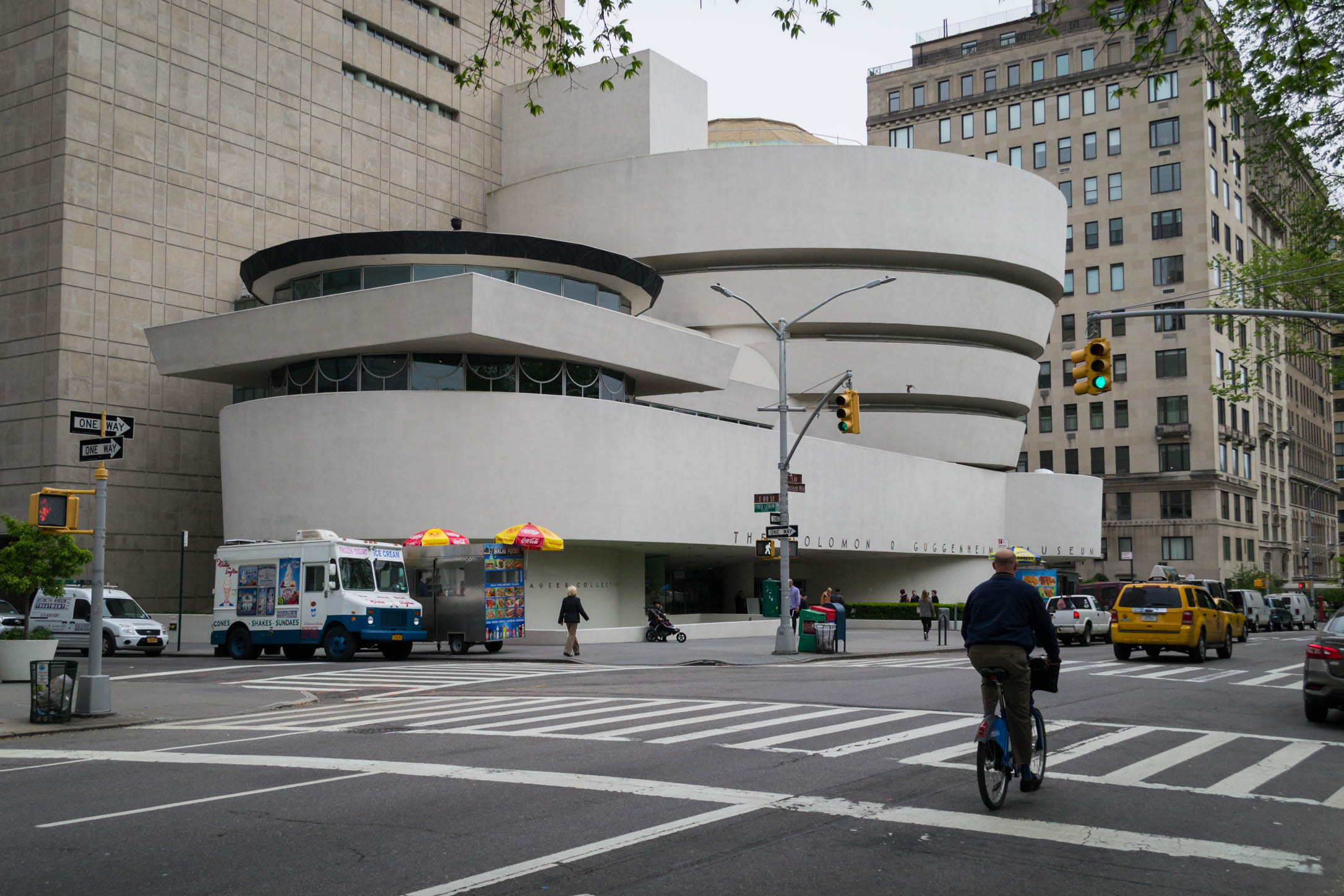 Le Guggenheim Museum, depuis la 5e avenue