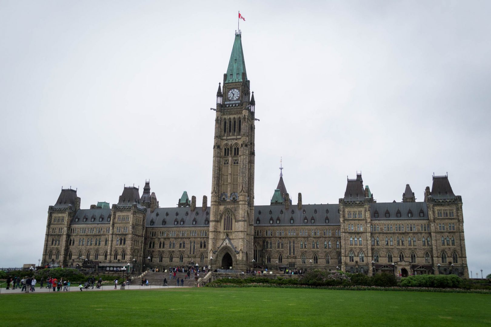 La Parlement Canadien de l'extérieur